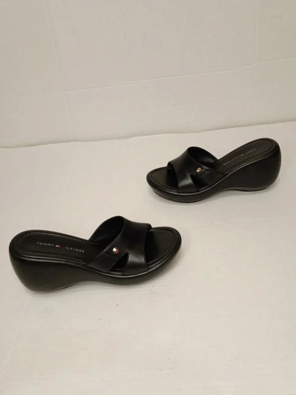 Tommy Hilfiger Black Leather Y2K Platform Wedge Slides Women’s Size 9M